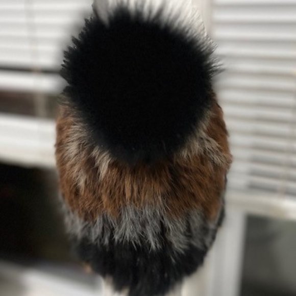 FAUX FUR HAT - Picture 2 of 3